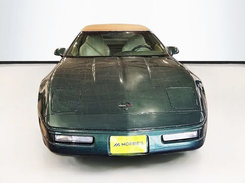 Used 1994 Chevrolet Corvette Convertible RWD image 2