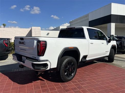 New 2026 GMC Sierra 2500 AT4 image 3