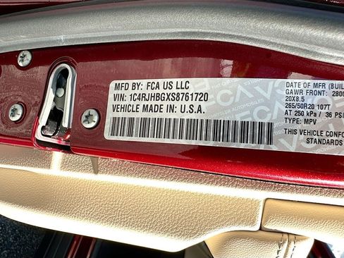 New 2025 Jeep Grand Cherokee Limited image 43