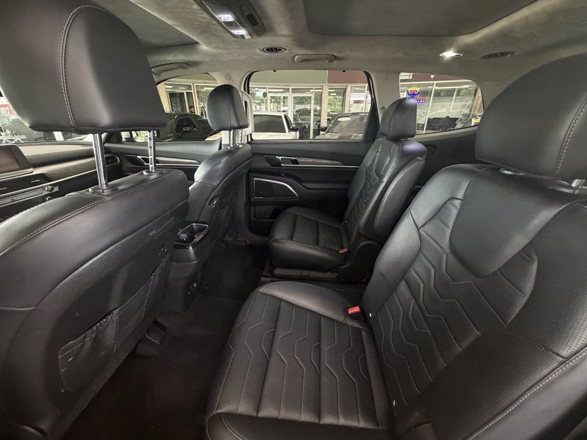 Used 2022 Kia Telluride SX w/ SX Prestige Package AWD/4WD image 30