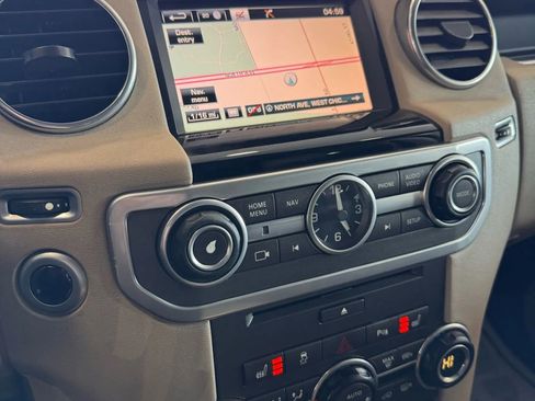 Used 2016 Land Rover LR4 HSE LUX image 36