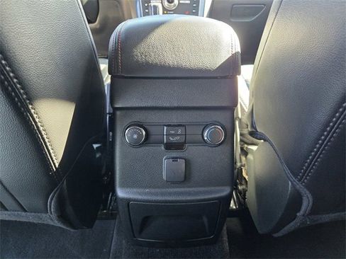 Used 2019 Ford Explorer Sport image 17