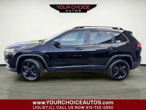 Used 2020 Jeep Cherokee Latitude Plus AWD/4WD image 2