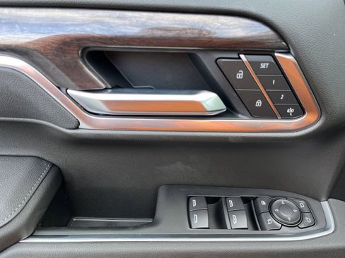 New 2026 Chevrolet Silverado 1500 LTZ w/ LTZ Premium Package image 15