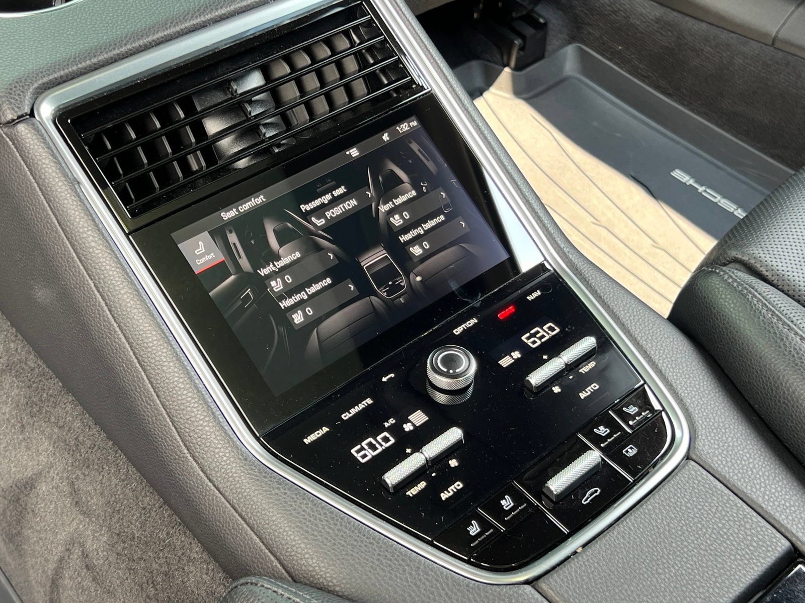 Certified 2023 Porsche Panamera 4S Executive AWD/4WD image 20