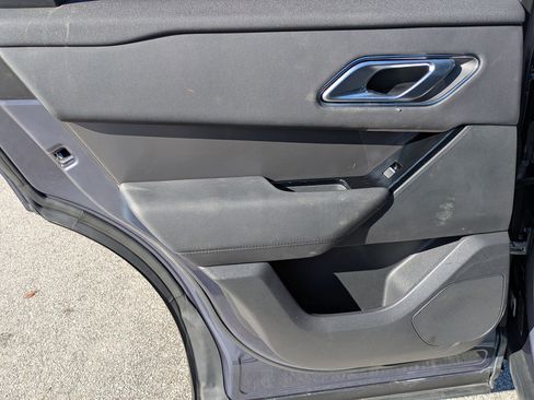 Used 2024 Land Rover Range Rover Velar Dynamic SE image 21