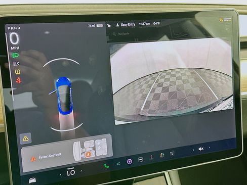 Used 2020 Tesla Model 3 Standard Range Plus image 22