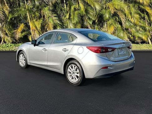 Used 2015 MAZDA MAZDA3 i Touring image 7
