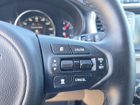 Used 2017 Kia Sorento EX w/ EX Advanced Touring Package image 25