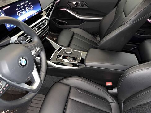 Used 2024 BMW 330i xDrive Sedan w/ Convenience Package AWD/4WD image 19
