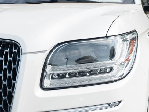 Used 2019 Lincoln Navigator Select w/ Technology Package RWD image 8