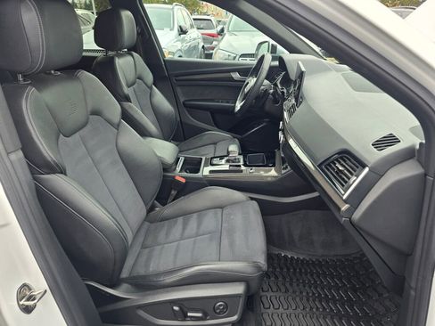 Used 2022 Audi SQ5 Premium w/ Convenience Package image 29
