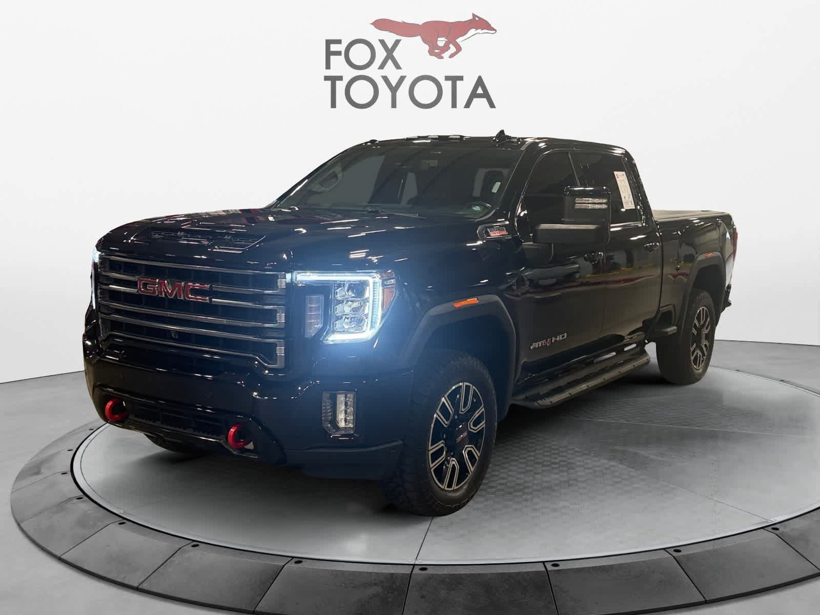 Used 2022 GMC Sierra 2500 AT4 w/ AT4 Preferred Package AWD/4WD image 1