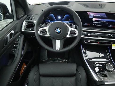 New 2026 BMW X5 sDrive40i w/ M Sport Package image 10