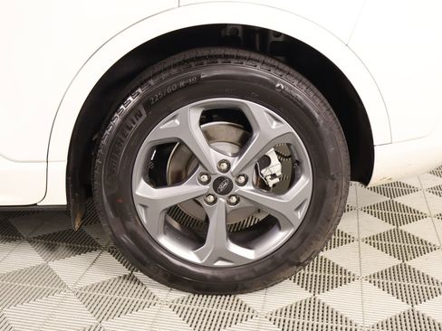 Used 2024 Ford Escape ST-Line w/ Tech Pack #1 FWD image 19