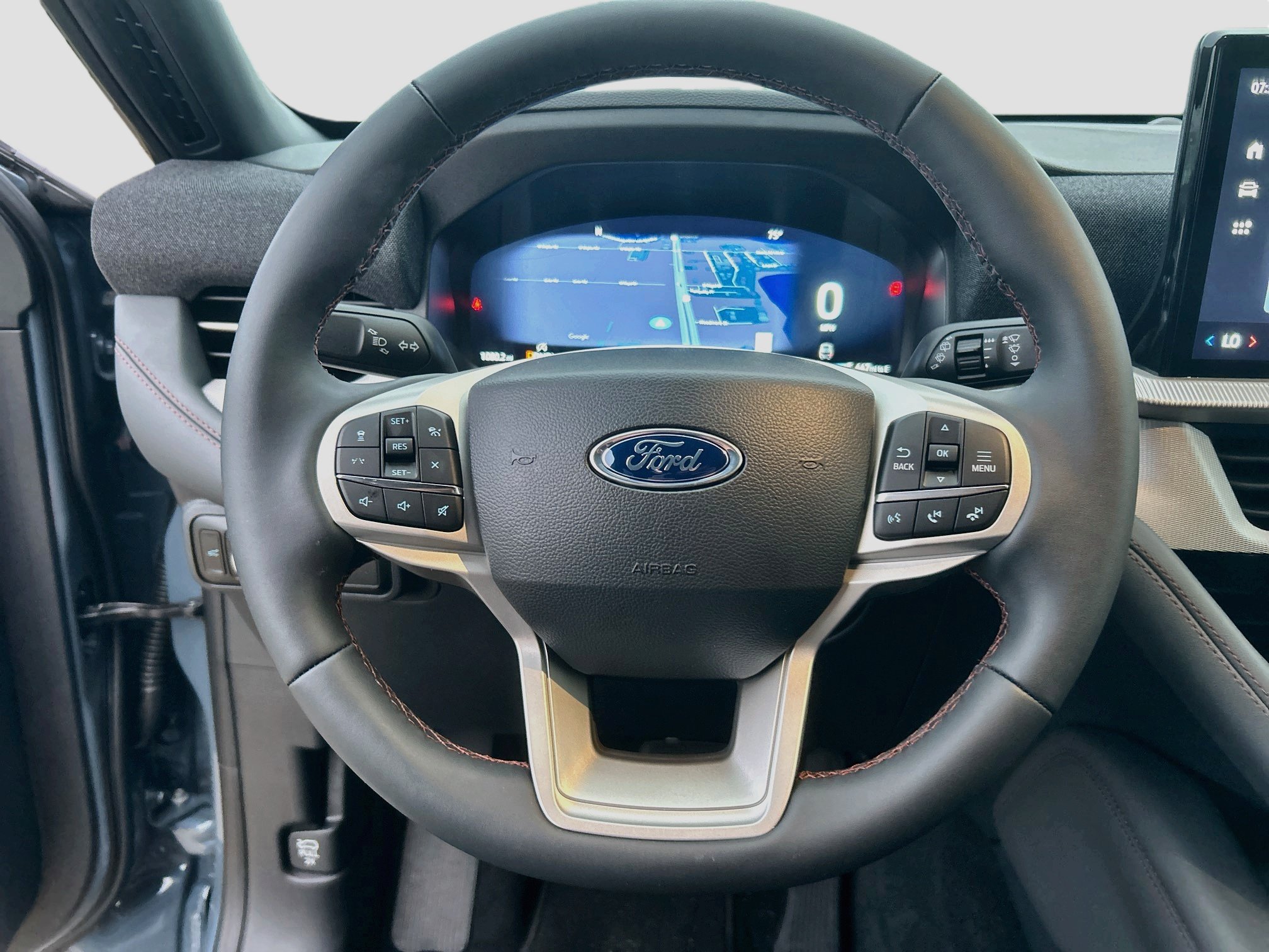 New 2027 Ford Explorer Active RWD image 7