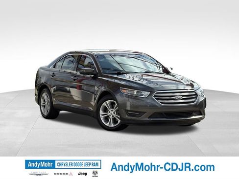 Used 2017 Ford Taurus SEL FWD image 1