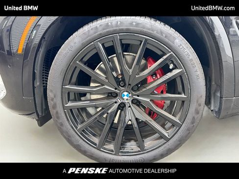 Used 2021 BMW X5 sDrive40i w/ M Sport Package RWD image 2