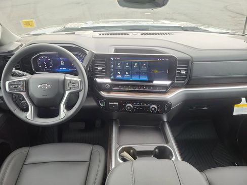 New 2026 Chevrolet Silverado 2500 LT w/ Trail Boss Package image 13