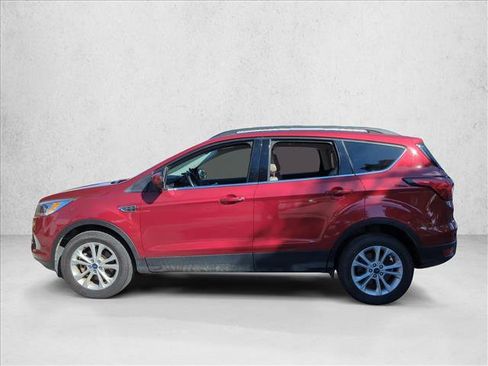 Used 2019 Ford Escape SEL image 5