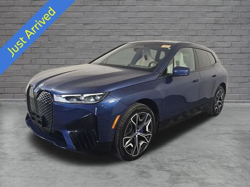 Used 2024 BMW iX xDrive50 w/ Sport Package AWD/4WD image 1