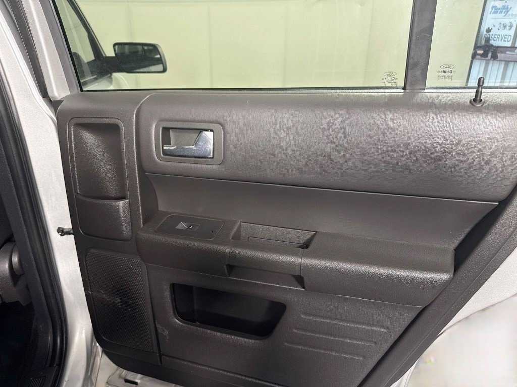 Used 2019 Ford Flex SE FWD image 26