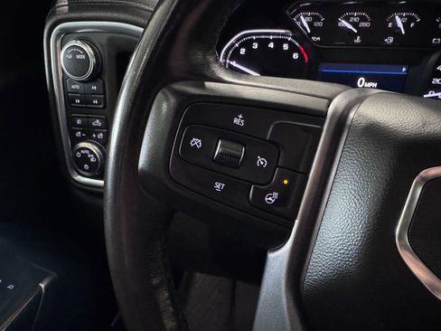 Used 2021 GMC Sierra 1500 Elevation w/ Preferred Package image 17