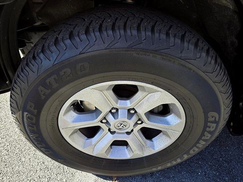 Used 2024 Toyota 4Runner SR5 image 19