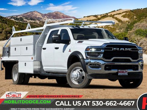 New 2026 RAM 5500 Tradesman w/ Chrome Appearance Group image 1