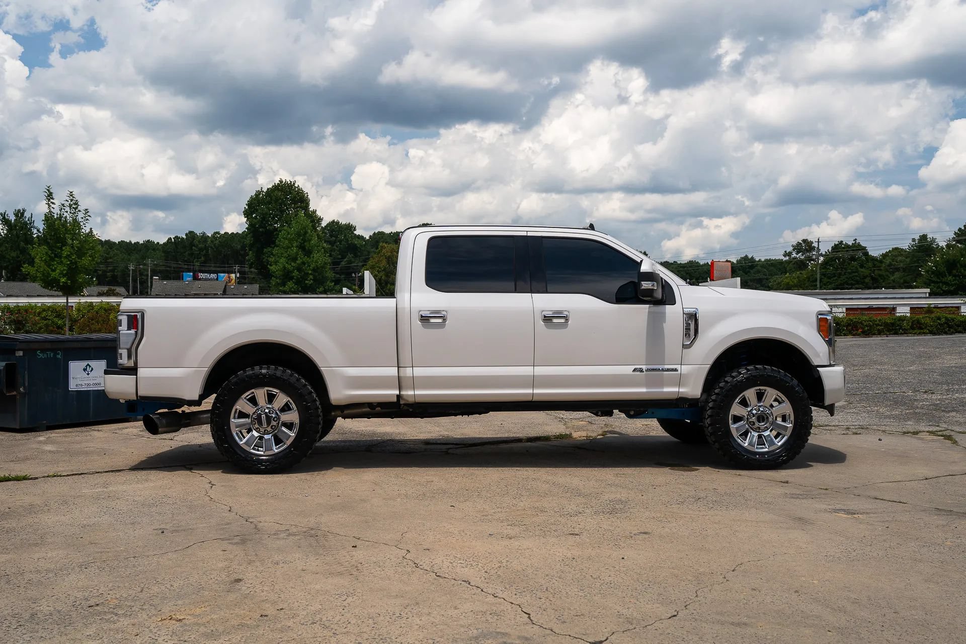 Used 2019 Ford F350 Lariat w/ Lariat Value Package AWD/4WD image 11