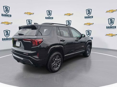Used 2026 GMC Terrain AT4 AWD/4WD image 8