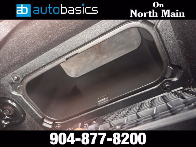 Used 2018 RAM 1500 Outdoorsman AWD/4WD image 21