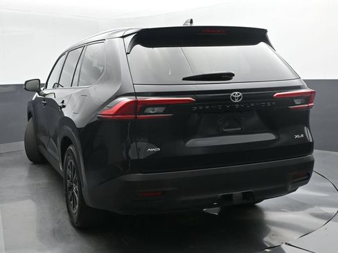 Used 2024 Toyota Grand Highlander AWD image 31