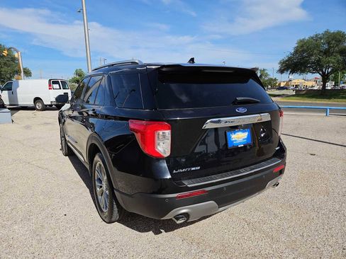 Used 2020 Ford Explorer Limited AWD/4WD image 6