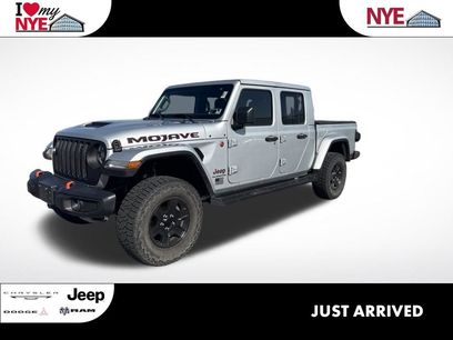 Used 2022 Jeep Gladiator Mojave w/ LED Lighting Group