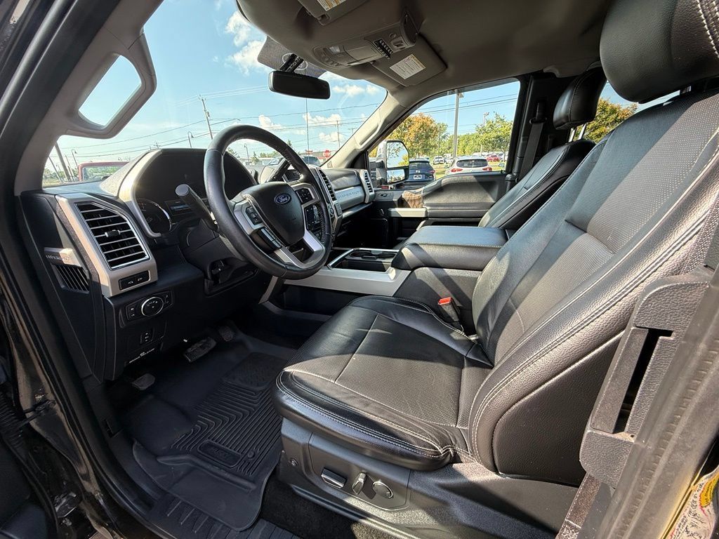 Used 2017 Ford F250 Lariat w/ Chrome Package AWD/4WD image 17