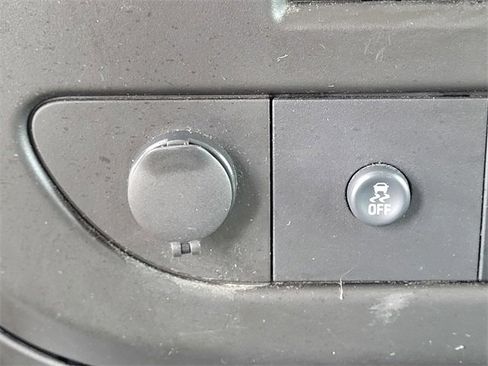 Used 2023 GMC Savana 3500 Extended w/ Driver Convenience Package image 14