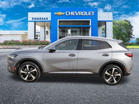 Used 2021 Buick Envision Essence image 4