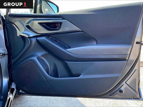 Used 2025 Subaru Impreza 2.0i image 21