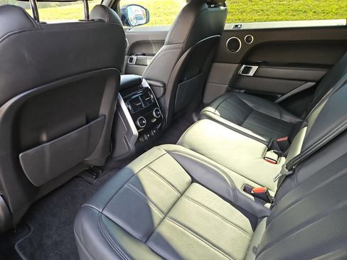 Used 2021 Land Rover Range Rover Sport HSE Silver Edition image 15