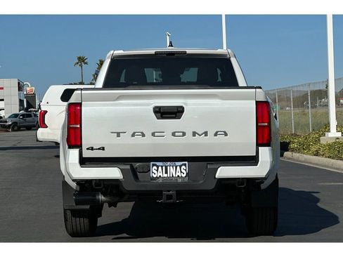 New 2025 Toyota Tacoma TRD Sport image 4