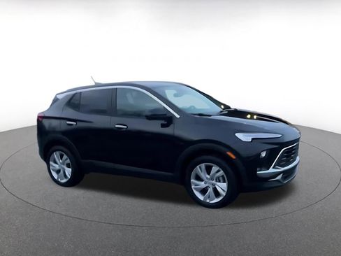Used 2025 Buick Encore GX Preferred image 2
