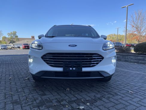 Used 2021 Ford Escape Titanium w/ Titanium Elite Package image 9