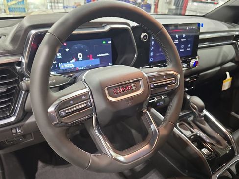 New 2026 GMC Canyon Elevation w/ Convenience Package RWD image 16