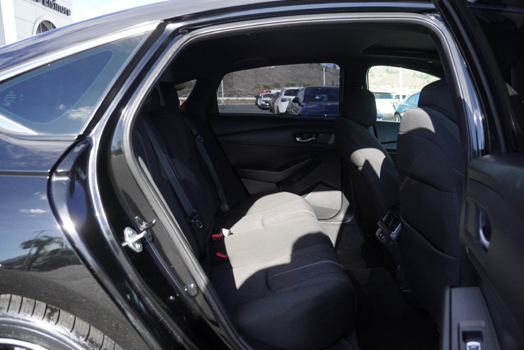 Used 2025 Honda Accord Sport image 33