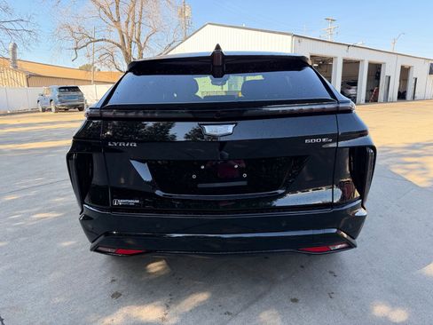 Used 2025 Cadillac Lyriq Sport image 29