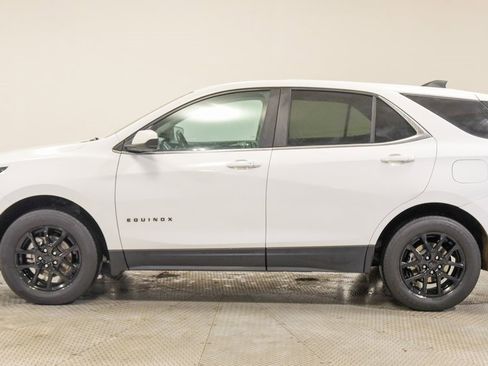 Used 2023 Chevrolet Equinox LT image 8
