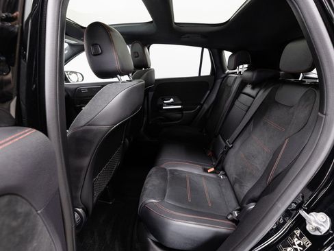 Certified 2022 Mercedes-Benz GLA 250 4MATIC image 22