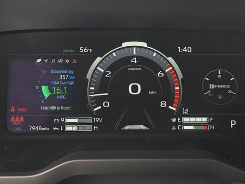 Used 2025 Toyota Tundra Limited image 17