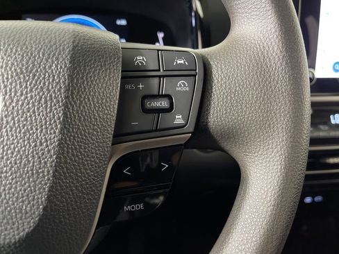 Certified 2025 Toyota Camry LE image 27